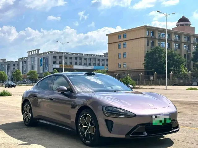 Xiaomi SU7 — Фото автомобиля 3