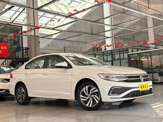 Volkswagen Bora — Фото автомобиля 3