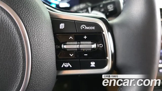 Kia Canival Carnival 4 поколение 9 мест Signature — Фото автомобиля 18