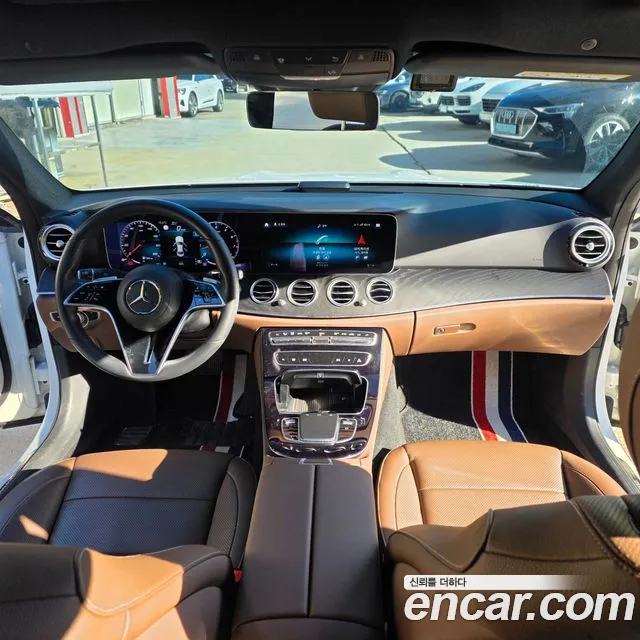 Mercedes-Benz E-Class W213 — Фото автомобиля 13