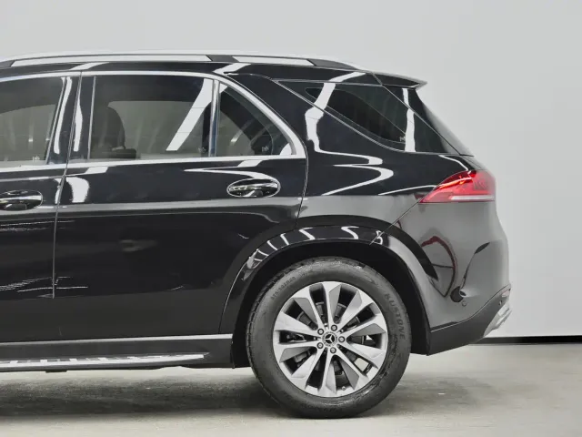 Mercedes-Benz GLE-Class — Фото автомобиля 21