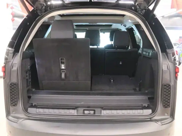 Land Rover Discovery — Фото автомобиля 21