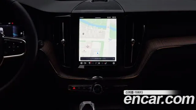 Вольво XC60 — Фото автомобиля 13