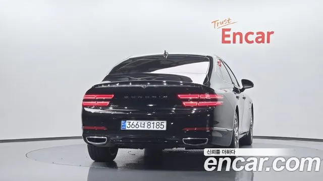 Genesis G80 RG3 — Фото автомобиля 3