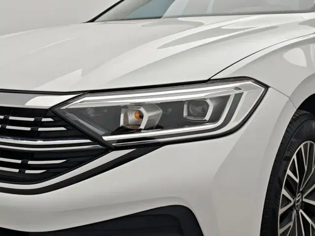 Volkswagen Sagitar — Фото автомобиля 14