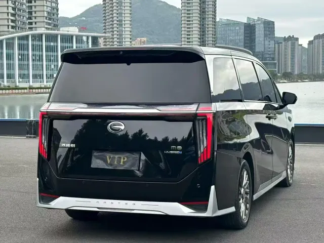 GAC Trumpchi M8 — Фото автомобиля 9