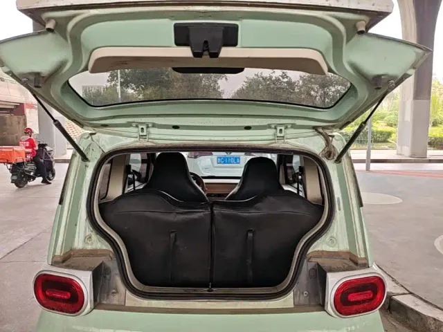 Wuling Hongguang Mini EV — Фото автомобиля 18
