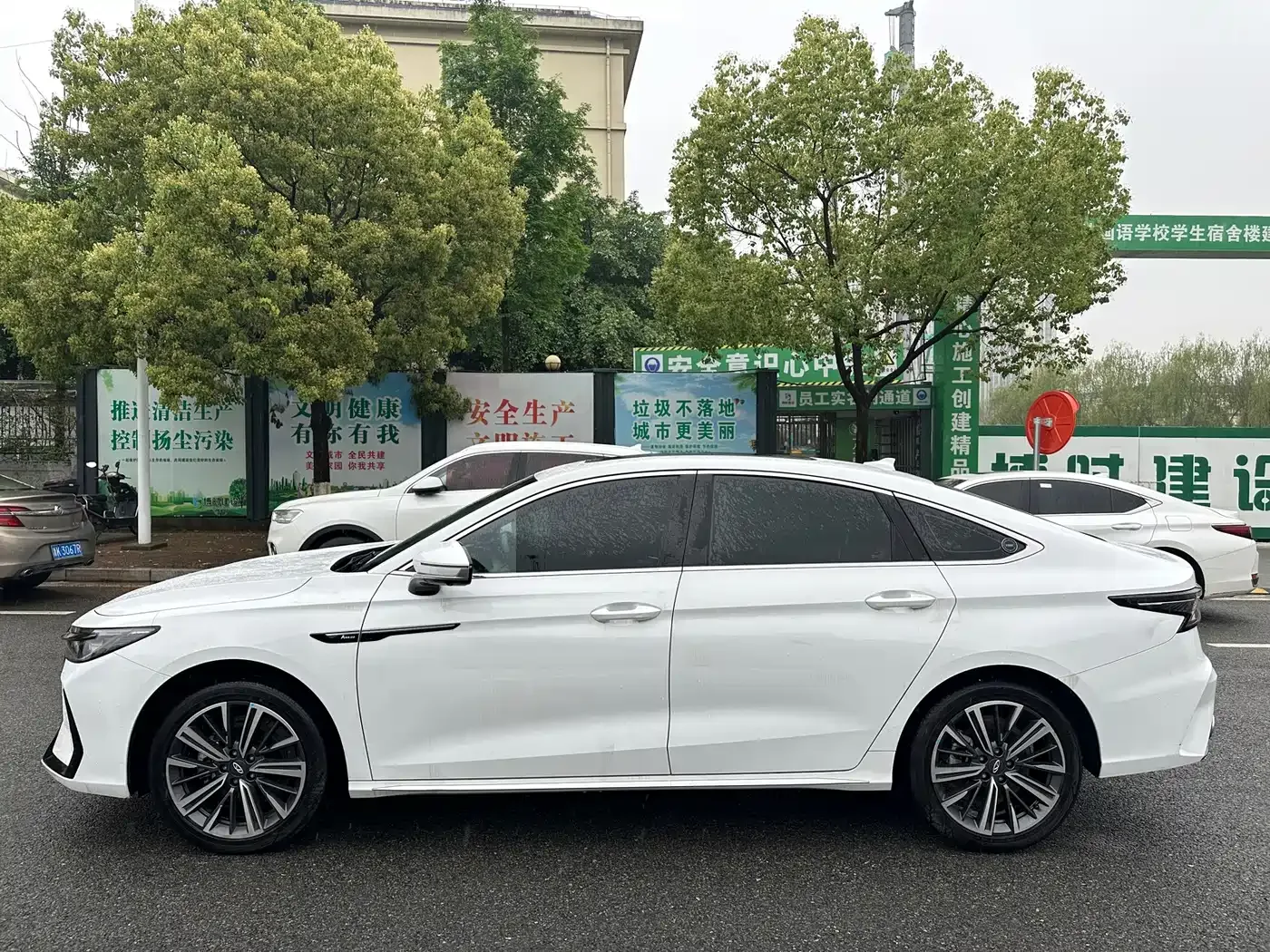 Chery Arrizo 8 2025 Model 1.6T DCT Smart — Фото автомобиля 3