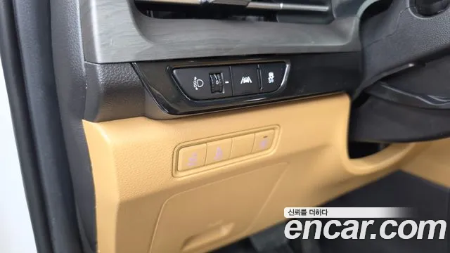 Kia Canival Carnival 4 поколение Бензин 9 мест Prestige — Фото автомобиля 16