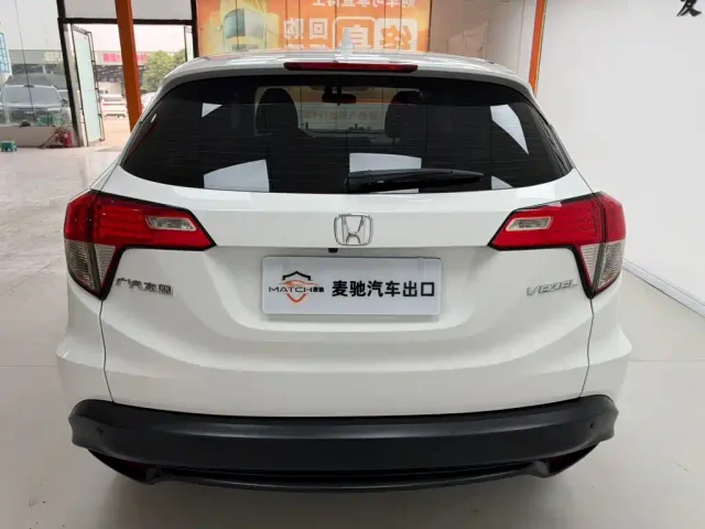 Honda Vezel — Фото автомобиля 6