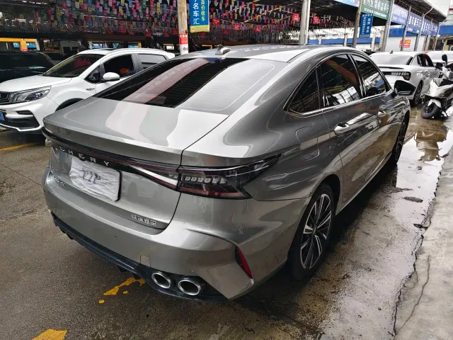 Chery Arrizo 8 — Фото автомобиля 9