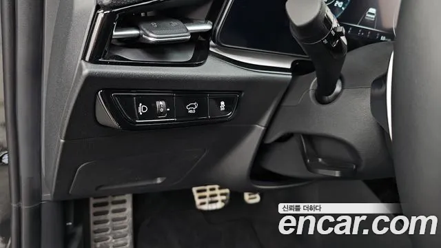Kia Niro — Фото автомобиля 18