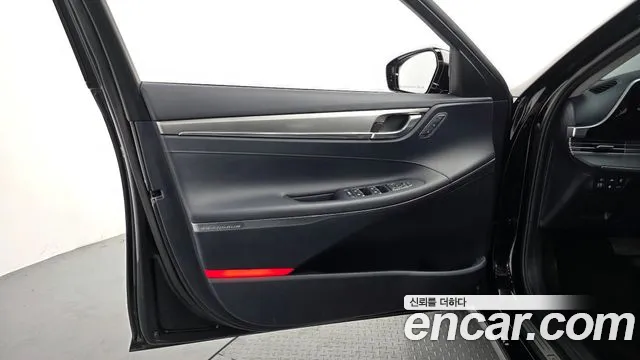 Hyundai Grandeur Новый Grandeur IG — Фото автомобиля 22