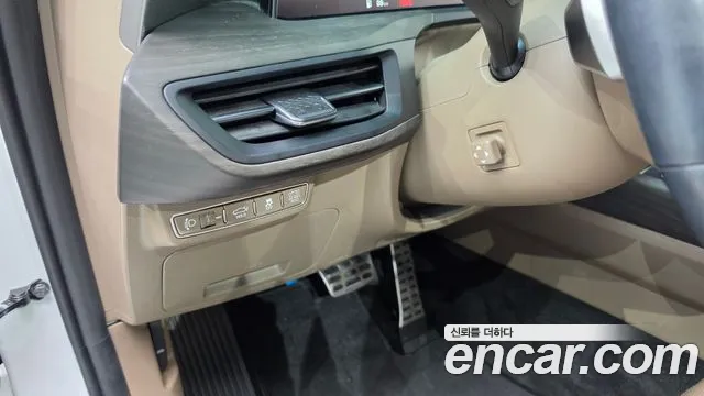 Kia K8 Hybrid — Фото автомобиля 23