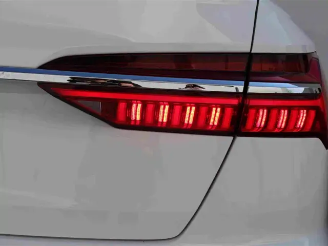 Audi A6L — Фото автомобиля 13