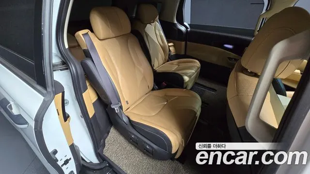 Kia Carnival 4th Gen — Фото автомобиля 11