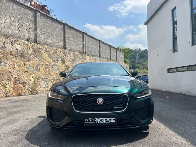 Jaguar XEL — Фото автомобиля 2