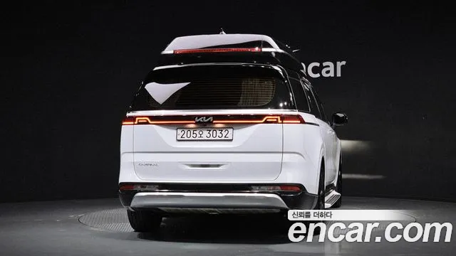 Kia Carnival 4th Gen — Фото автомобиля 4