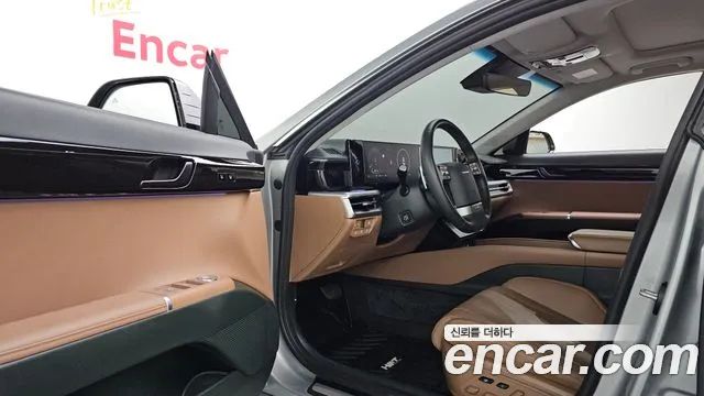 Hyundai Grandeur GN7 — Фото автомобиля 15