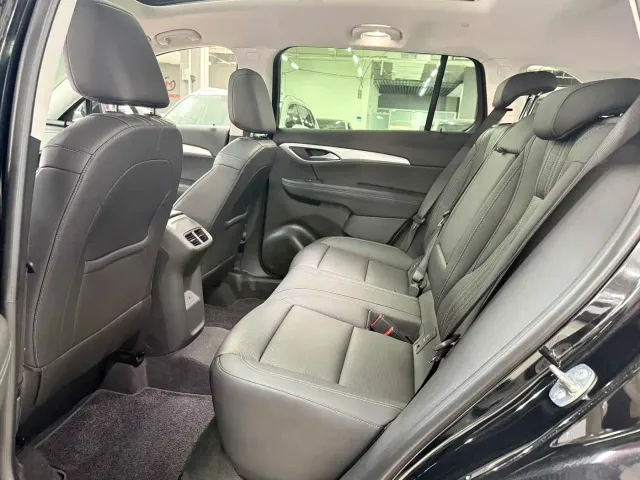 Buick Envision Plus — Фото автомобиля 9