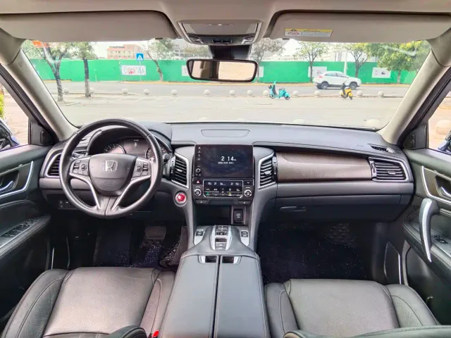 Honda Avancier — Фото автомобиля 5