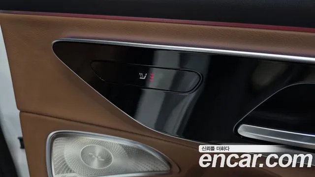 Mercedes-Benz E-Class W214 — Фото автомобиля 24