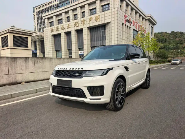Фотография автомобиля — Land Rover Range Rover Sport