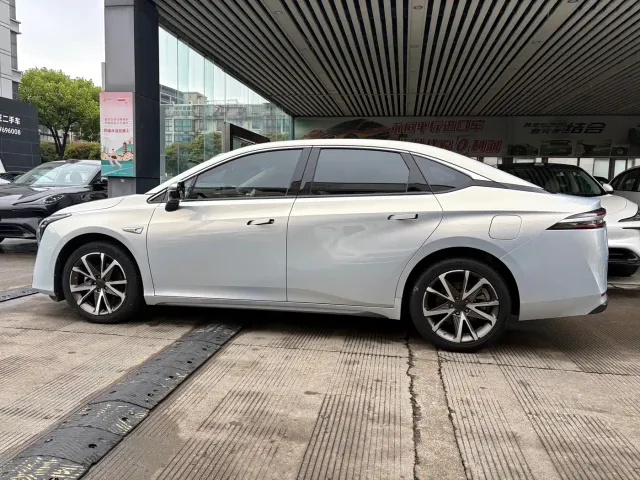 GAC Aion S Plus — Фото автомобиля 4