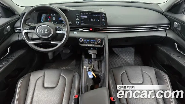 Hyundai Avante CN7 — Фото автомобиля 7