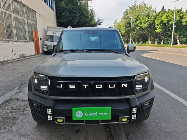 Jetour T2 — Фото автомобиля 2