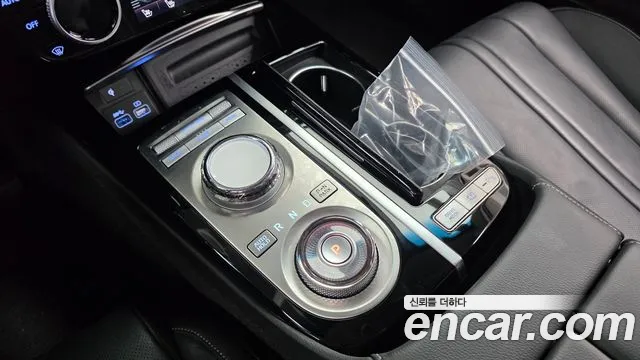 Genesis G80 RG3 — Фото автомобиля 12