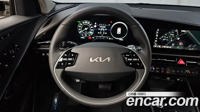 Kia Niro New — Фото автомобиля 19