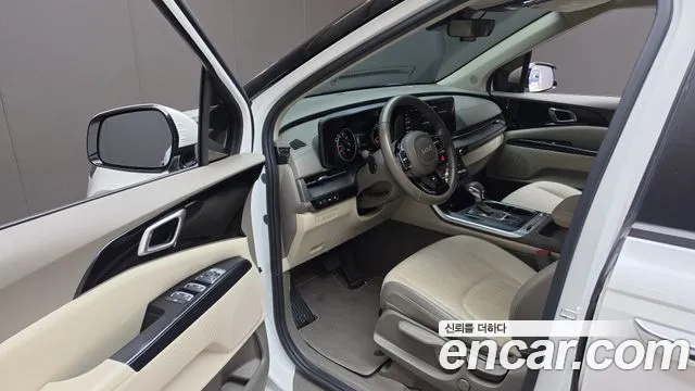 Kia Carnival 4th Gen — Фото автомобиля 15