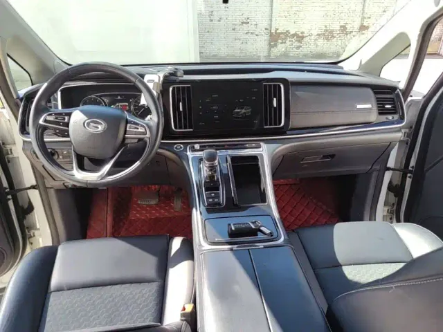 GAC Trumpchi M8 — Фото автомобиля 9