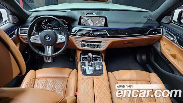 BMW 7-Series — Фото автомобиля 7