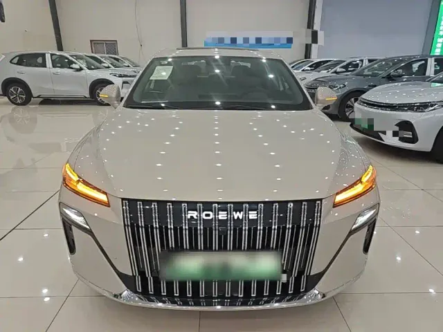 Roewe M7 DMH — Фото автомобиля 2