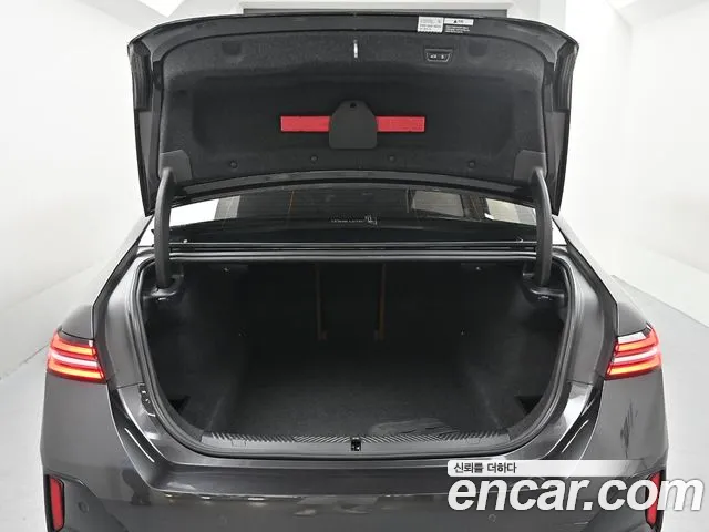BMW 5-Series 5 серия (G60) 530i xDrive M Sport — Фото автомобиля 9