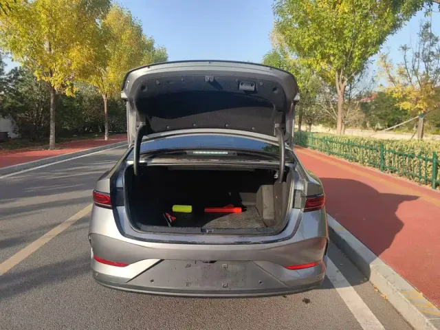 BYD Qin PLUS — Фото автомобиля 7