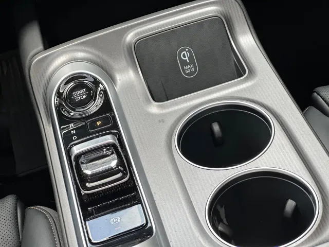 GAC Trumpchi E8 — Фото автомобиля 12