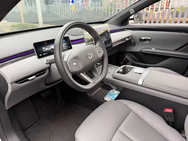 Changan Qiyuan A06 — Фото автомобиля 7