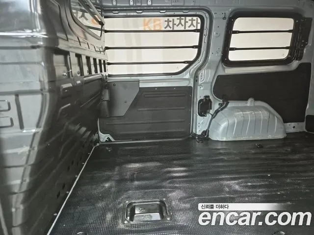 Hyundai Staria — Фото автомобиля 15