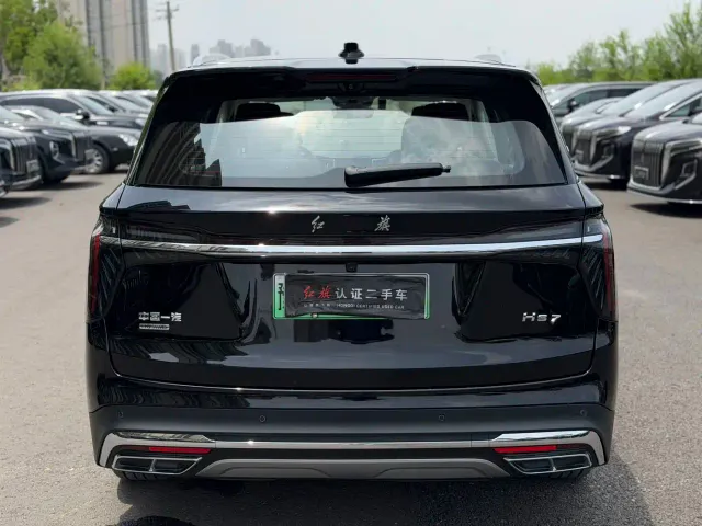 Hongqi HS7 PHEV — Фото автомобиля 13