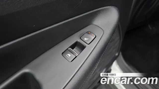 Hyundai Santafe Новый Santa Fe Дизель 2.2 4WD — Фото автомобиля 28