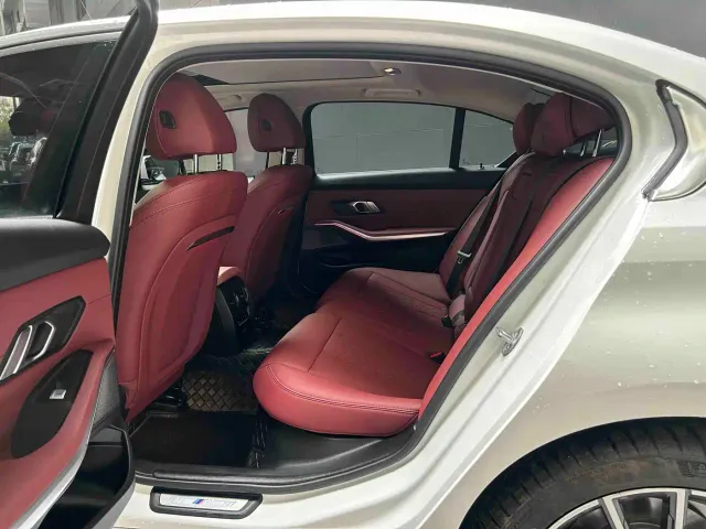 BMW 3 Series — Фото автомобиля 20