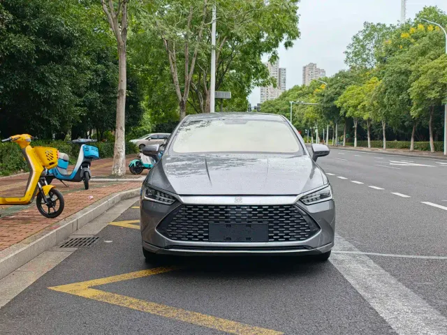 BYD Qin PLUS — Фото автомобиля 2