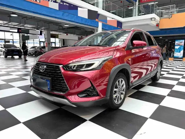 Фотография автомобиля — Toyota YARiS L Zhi Xuan