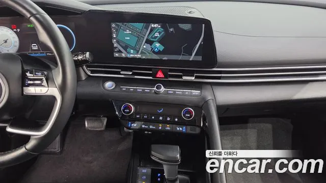 Hyundai Avante — Фото автомобиля 24