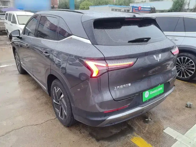 Wuling Starlight S — Фото автомобиля 4