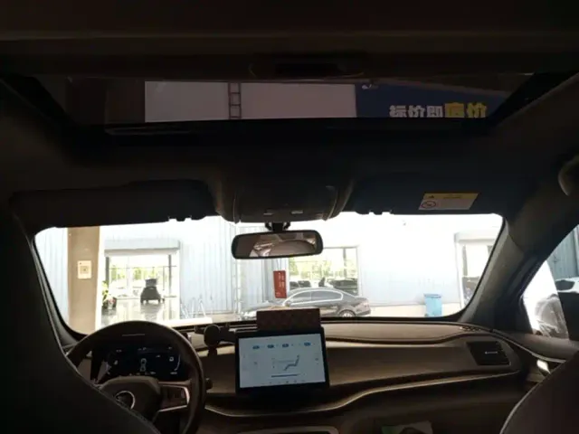 BYD Qin PLUS — Фото автомобиля 17