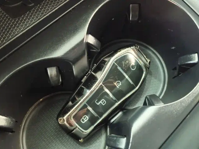 BYD Qin PLUS — Фото автомобиля 8